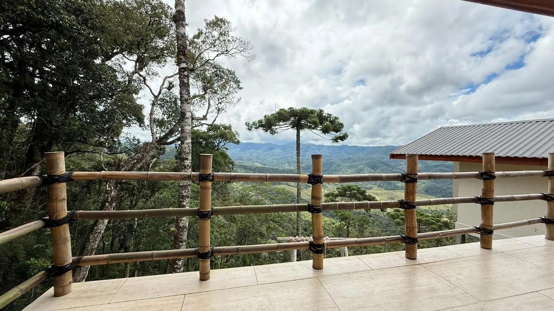 Belo Mundo Chales - Vista Incrivel! Campos do Jordao Brazil
